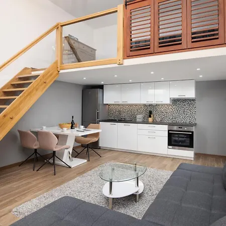 Palazzine Apartment
